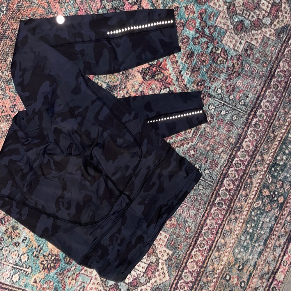 Lululemon Fast and Free 25” camo leggings
